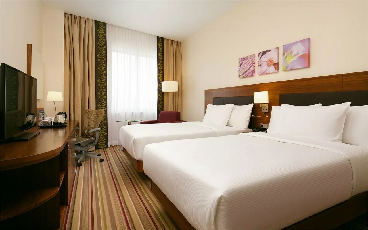 Трансфер от/до аэропорта в отеле Hilton Garden Inn